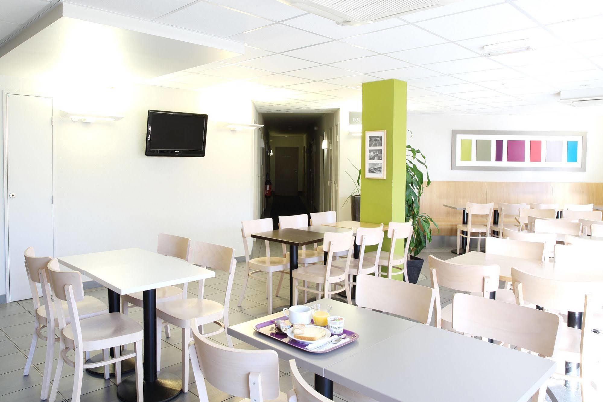 B&B Hotel Aix En Provence Le Tholonet Екстер'єр фото